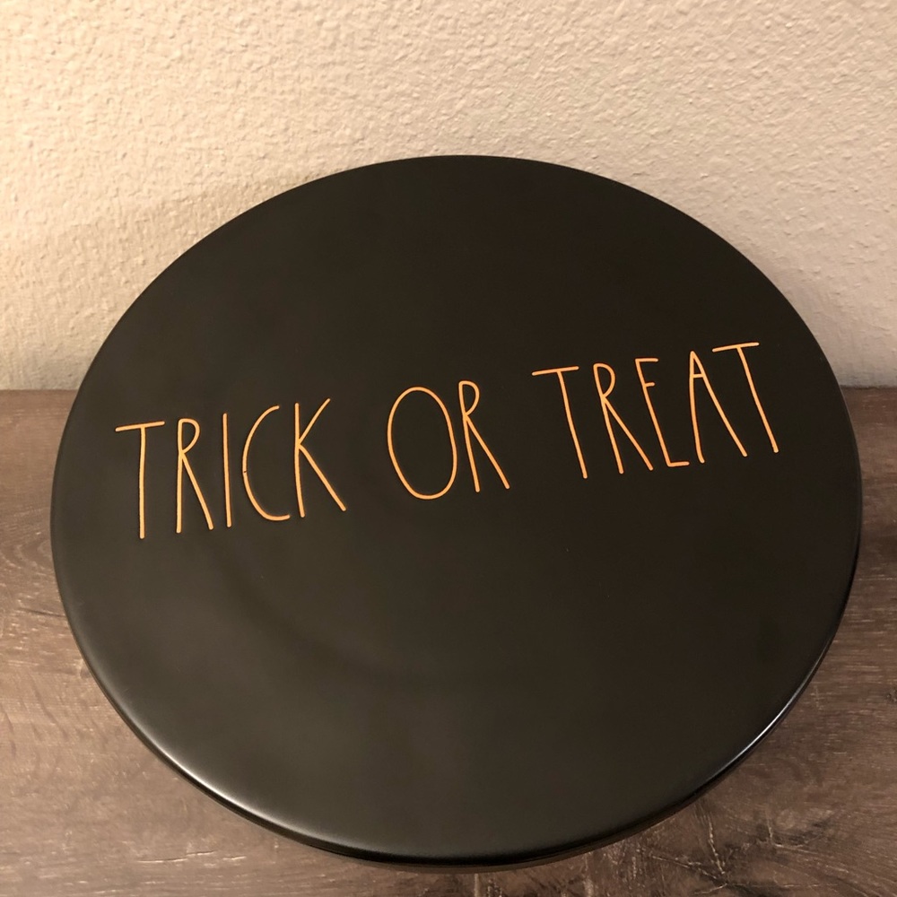 Raw Dunn Halloween Cake stand